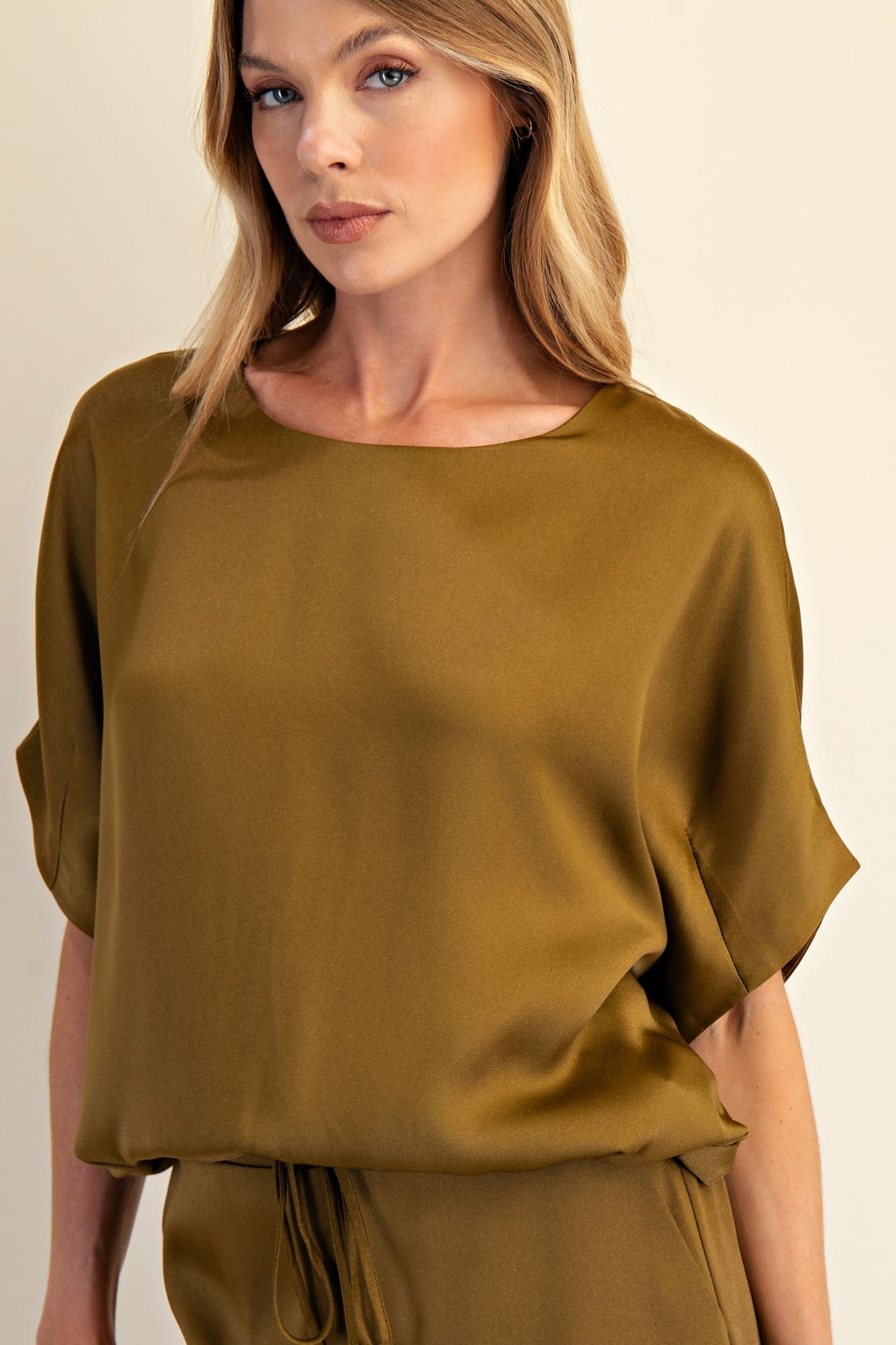 Kristen Round Neck Blouse Small Olive