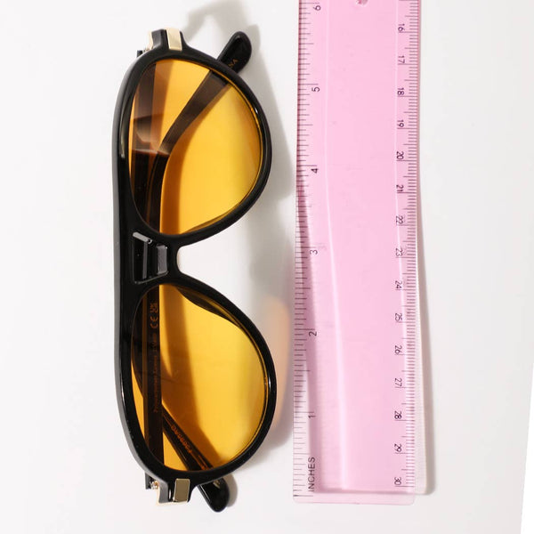 Aviator with Metal Accent
