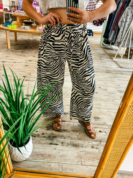 PREORDER Zebra Barrel Sweatpants