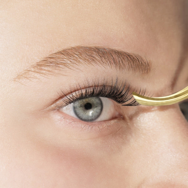 LashSense¨ Blooming Bond Lash Adhesive Eyes