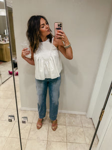 Mid Rise Ankle Straight Leg
