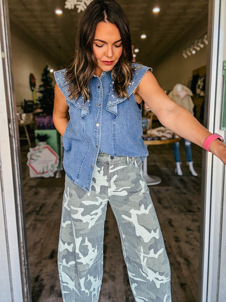 High Rise Horseshoe Camo Jeans