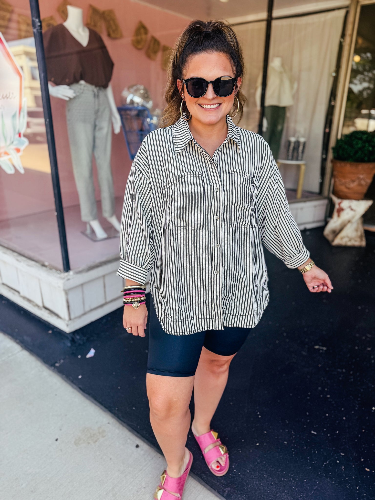 Black and cream stripe button up