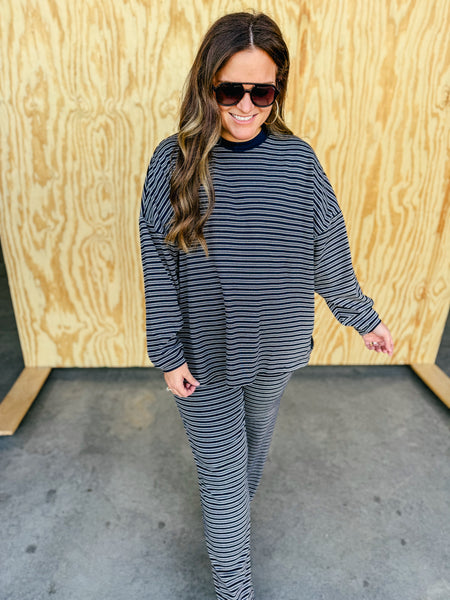 Loren Navy Multi Stripe Set