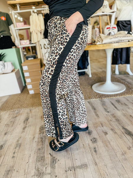 Emma Leopard Pant