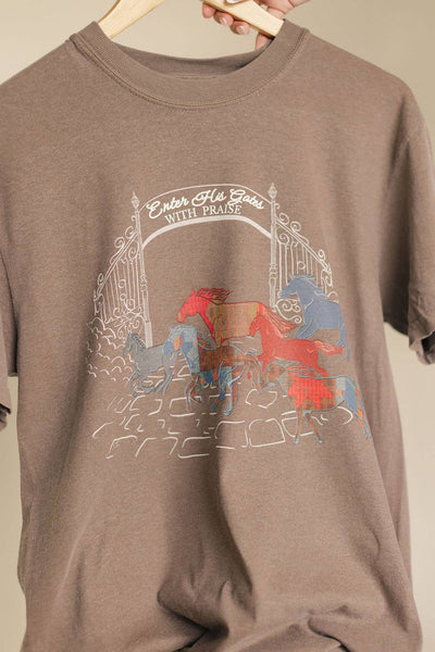 Enter His Gates With Praise Graphic Tee